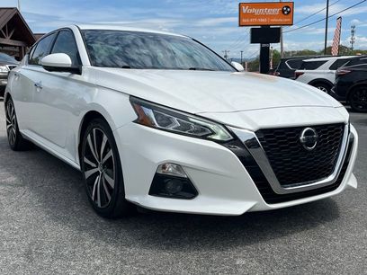 Used 2019 Nissan Altima 2.5 Platinum