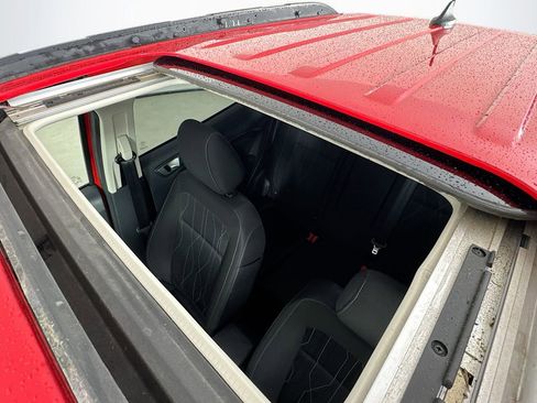 Used 2020 Ford EcoSport SE w/ SE Convenience Package image 27