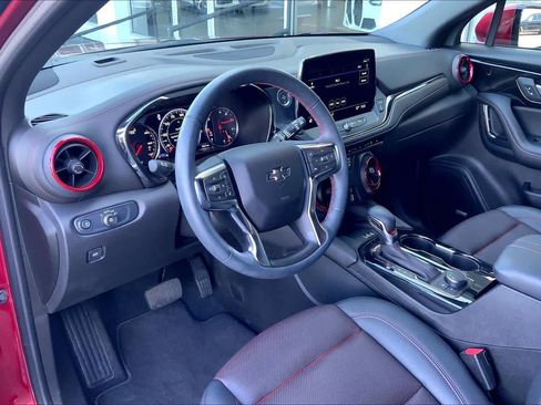 Used 2025 Chevrolet Blazer RS image 19
