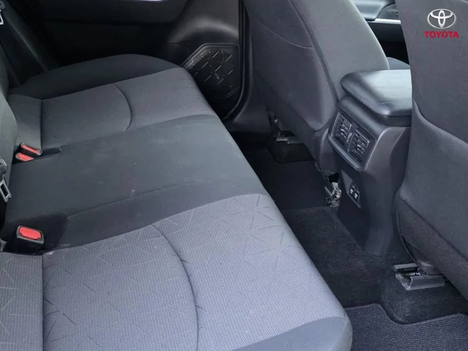 Used 2020 Toyota RAV4 XLE w/ Convenience Package AWD/4WD image 20