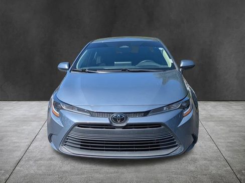 Used 2023 Toyota Corolla LE FWD image 9