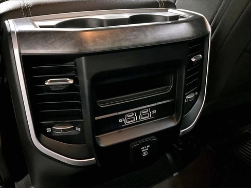 Used 2021 RAM 1500 Big Horn image 11