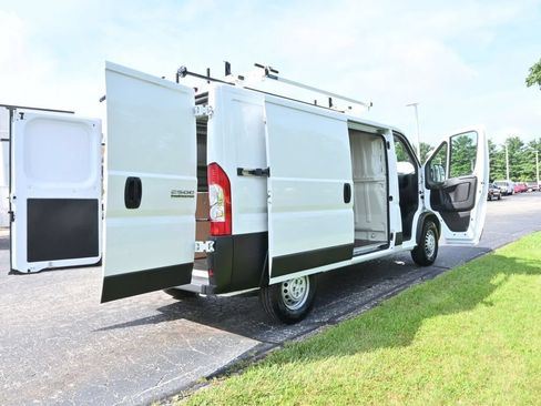 Used 2025 RAM ProMaster 2500 w/ Safety Group FWD image 43