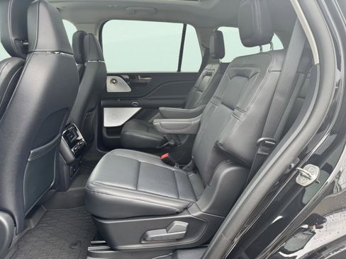 New 2026 Lincoln Aviator Reserve AWD/4WD image 24