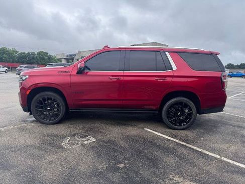 Used 2024 Chevrolet Tahoe High Country AWD/4WD image 4