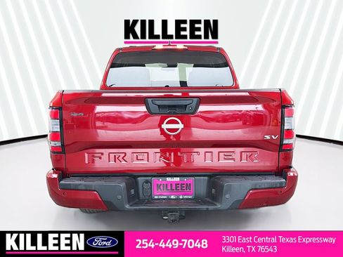 Used 2023 Nissan Frontier SV w/ Technology Package RWD image 7