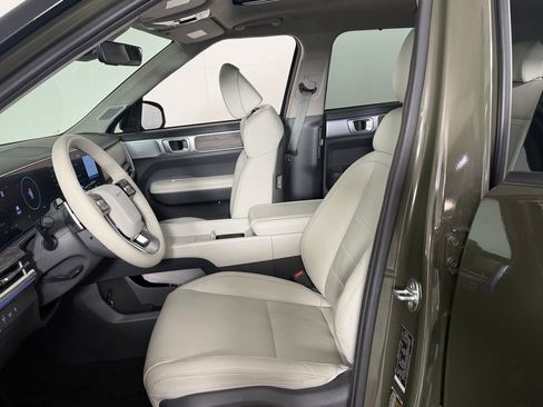 Used 2025 Hyundai Santa Fe Limited FWD image 22