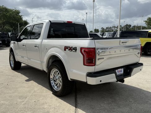 Used 2017 Ford F150 Platinum w/ Equipment Group 701A Luxury image 7