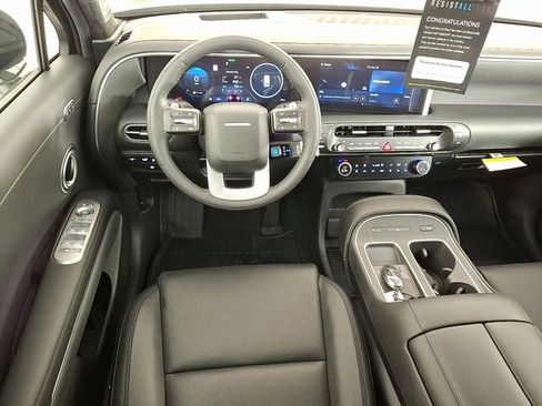 New 2026 Hyundai Palisade Calligraphy FWD image 9