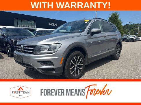 Used 2021 Volkswagen Tiguan SE AWD/4WD image 1