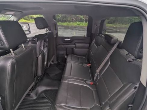 Used 2021 GMC Sierra 2500 4x4 Crew Cab w/ Convenience Package image 19