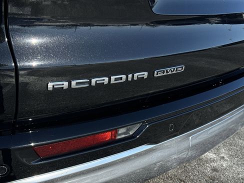 Certified 2024 GMC Acadia Denali image 33