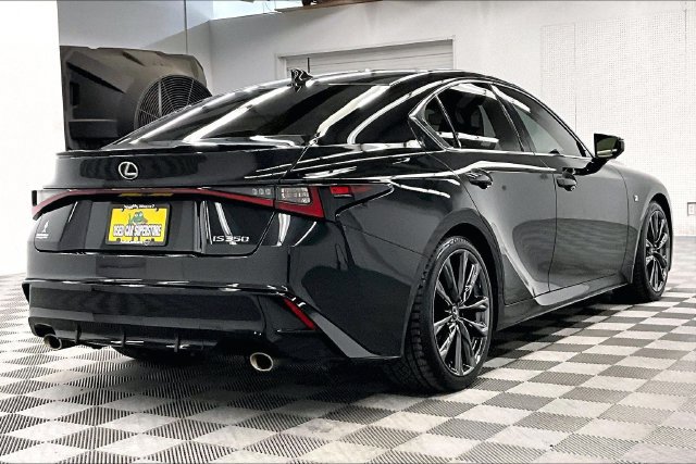 Used 2024 Lexus IS 350 F Sport w/ Navigation Package RWD image 11