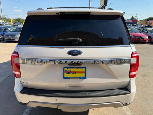 Used 2019 Ford Expedition Max XLT w/ Equipment Group 202A RWD image 6