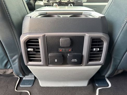 Used 2022 Ford F450 Limited w/ FX4 Off-Road Package image 26