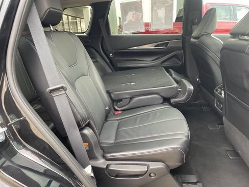 Used 2024 INFINITI QX60 Luxe AWD/4WD image 17