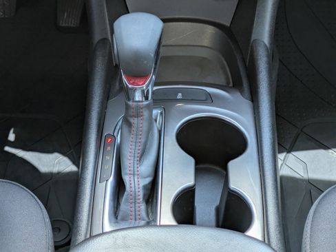 Used 2021 Chevrolet Malibu RS FWD image 14