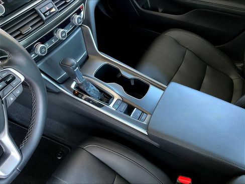 Used 2022 Honda Accord Sport Special Edition image 18