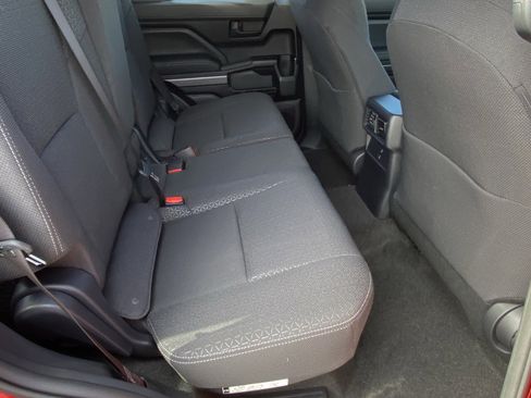 Used 2026 Toyota 4Runner SR5 AWD/4WD image 13