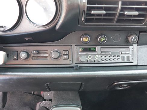 Used 1993 Porsche 911 RS America image 21