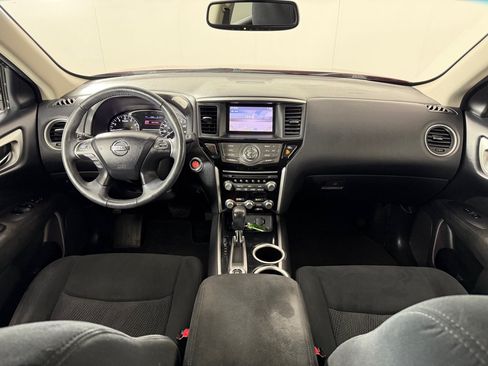 Used 2015 Nissan Pathfinder SV AWD/4WD image 28