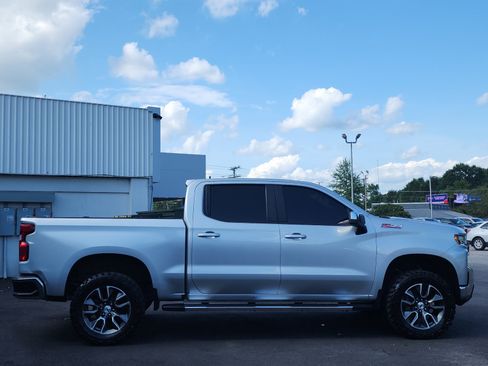 Used 2021 Chevrolet Silverado 1500 LT AWD/4WD image 6