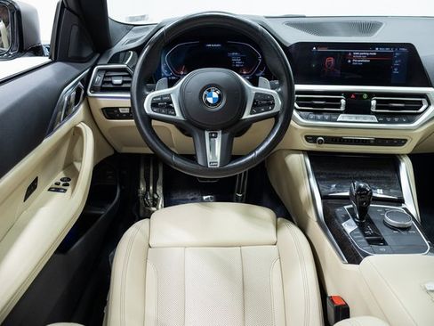 Certified 2022 BMW 440i xDrive Coupe w/ Premium Package image 3