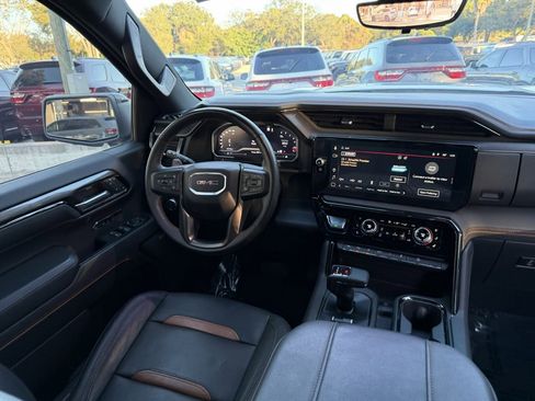 Used 2023 GMC Sierra 1500 AT4 w/ Technology Package image 36