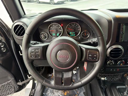 Used 2016 Jeep Wrangler Unlimited Sport w/ Quick Order Package 24S AWD/4WD image 14