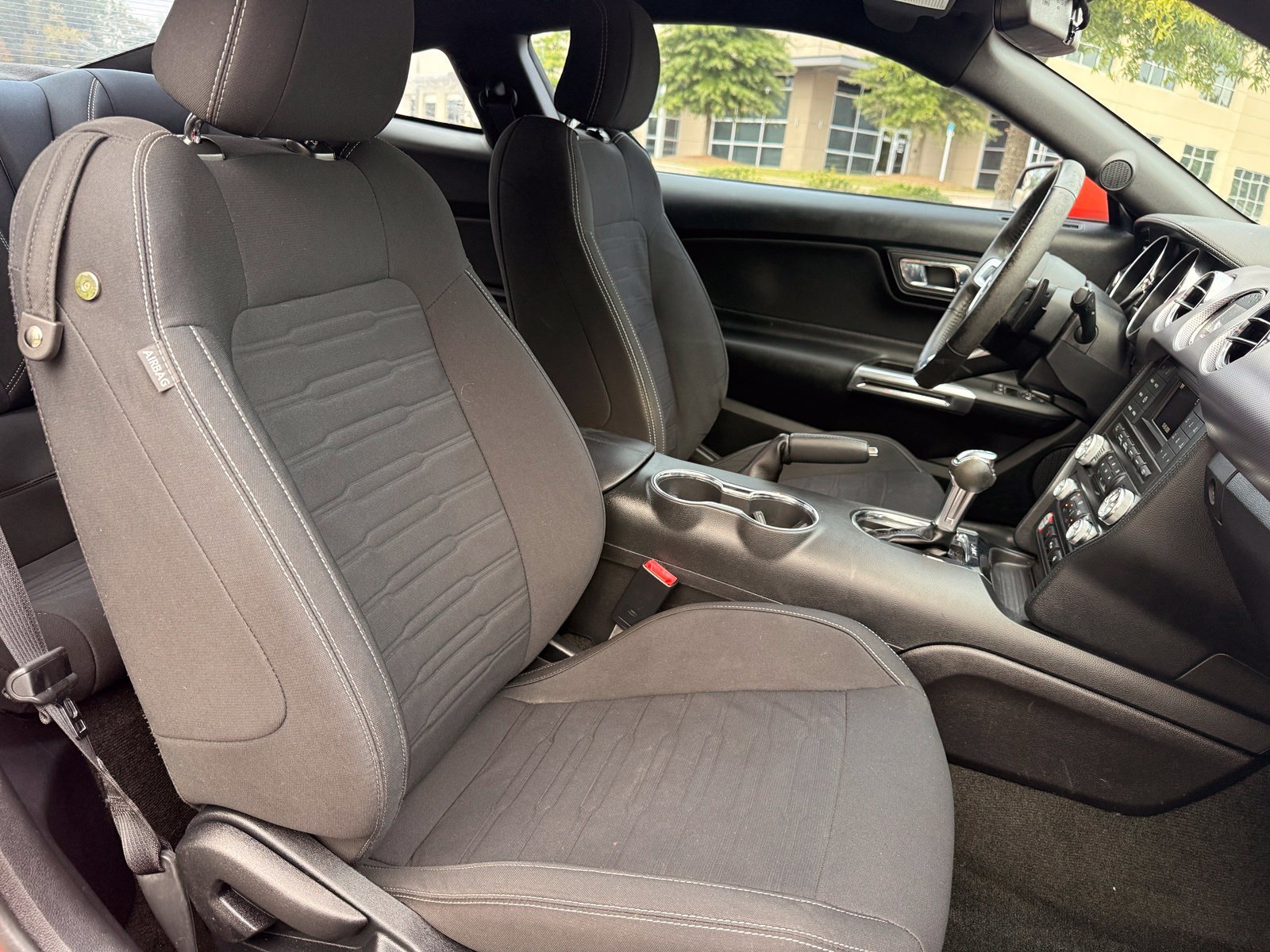Used 2016 Ford Mustang GT RWD image 36