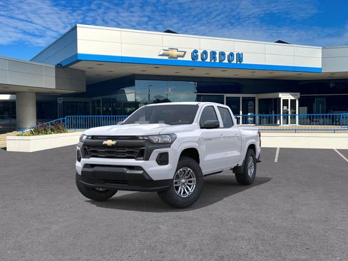 New 2025 Chevrolet Colorado LT w/ Advanced Trailering Package image 8
