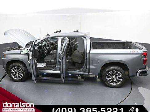 Used 2020 Chevrolet Silverado 1500 LT w/ Texas Edition image 27