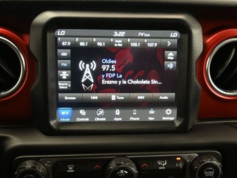 Used 2023 Jeep Gladiator Rubicon AWD/4WD image 27