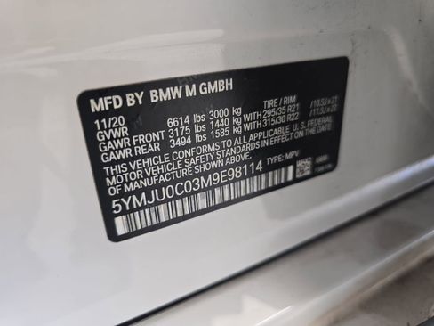 Used 2021 BMW X5 M w/ Competition Package image 31