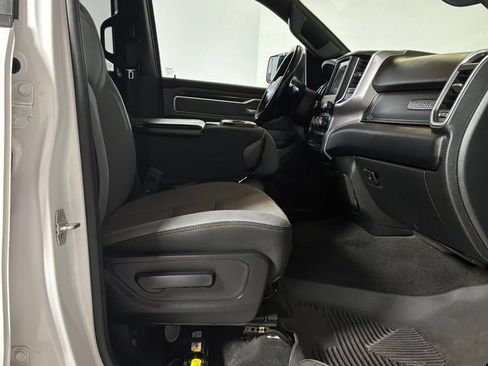 Used 2021 RAM 1500 Big Horn AWD/4WD image 16