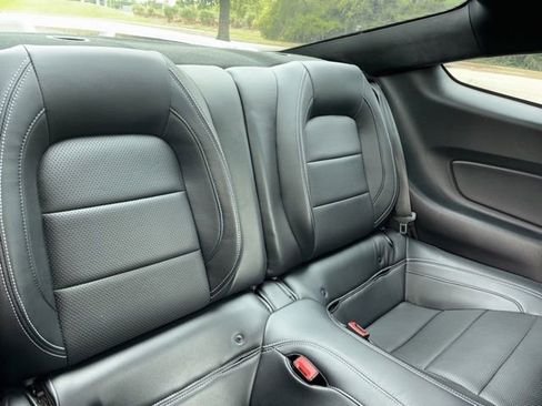 Used 2018 Ford Mustang GT w/ GT Performance Package RWD image 24