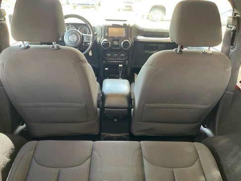 Used 2015 Jeep Wrangler Sport AWD/4WD image 37