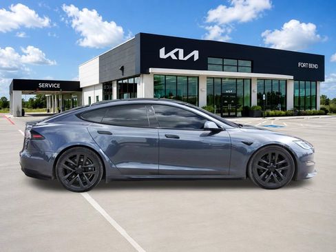 Used 2022 Tesla Model S AWD/4WD image 4