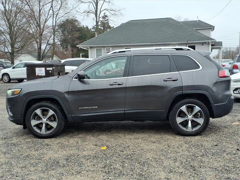 Used 2019 Jeep Cherokee Limited image 8