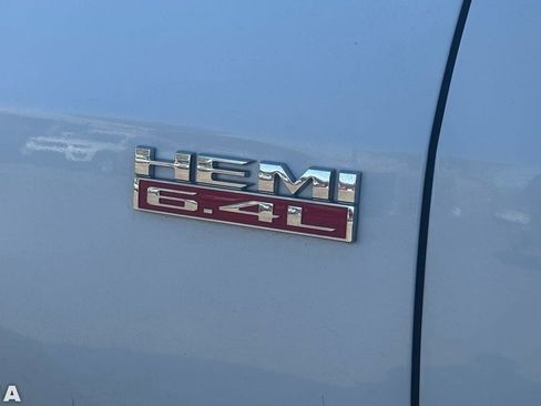 Used 2019 RAM 2500 Tradesman image 10