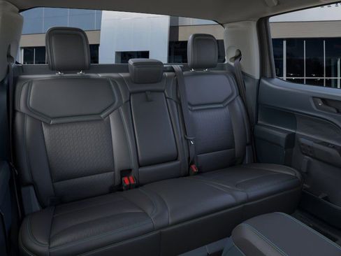 New 2025 Ford Maverick Lobo image 18