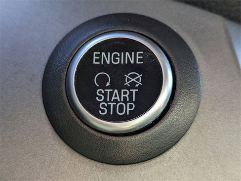 Used 2019 Ford Escape SE image 33