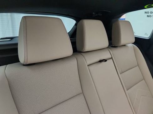 Used 2025 BMW X1 xDrive28i AWD/4WD image 27