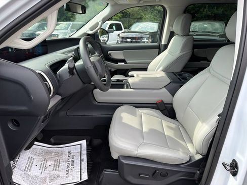 New 2026 Ford Expedition Max Active RWD image 16