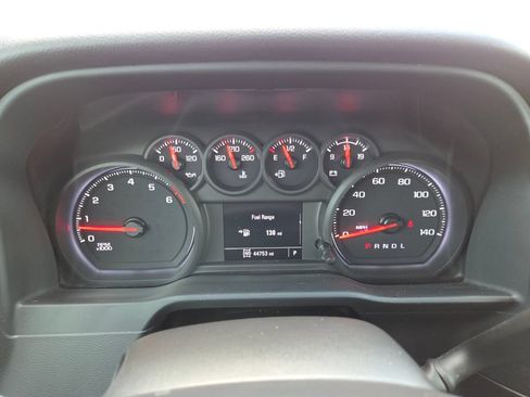 Used 2023 Chevrolet Silverado 2500 Custom w/ Custom Convenience Package AWD/4WD image 33