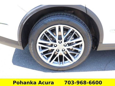 Certified 2024 Acura MDX SH-AWD w/ Advance Package image 29