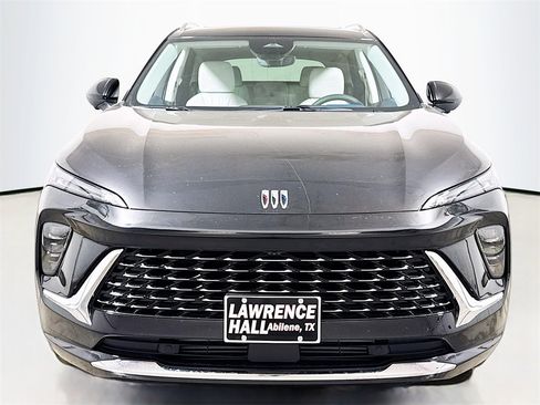 New 2026 Buick Envision Avenir image 2