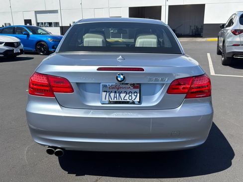 Used 2011 BMW 328i Convertible RWD image 10