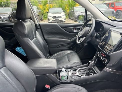 Used 2019 Subaru Forester Limited AWD/4WD image 11