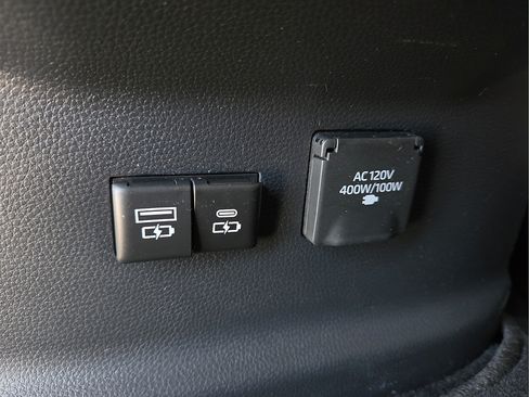 Used 2024 Toyota Tundra Limited RWD image 15